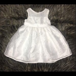 MAVEANDMEME.COM • DRESSUP@MAVEANDMEME.COM